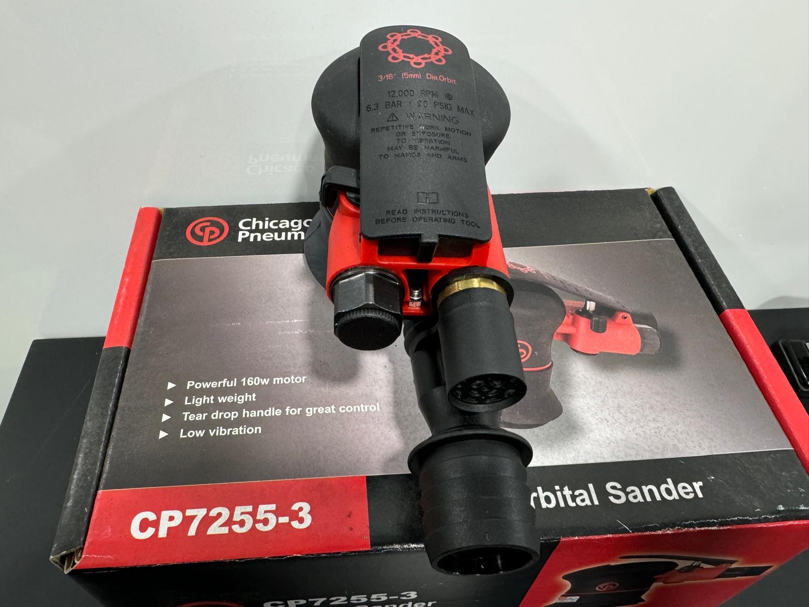 Chicago Pneumatic 7255CVE-3 Orbital Sander - Image 2